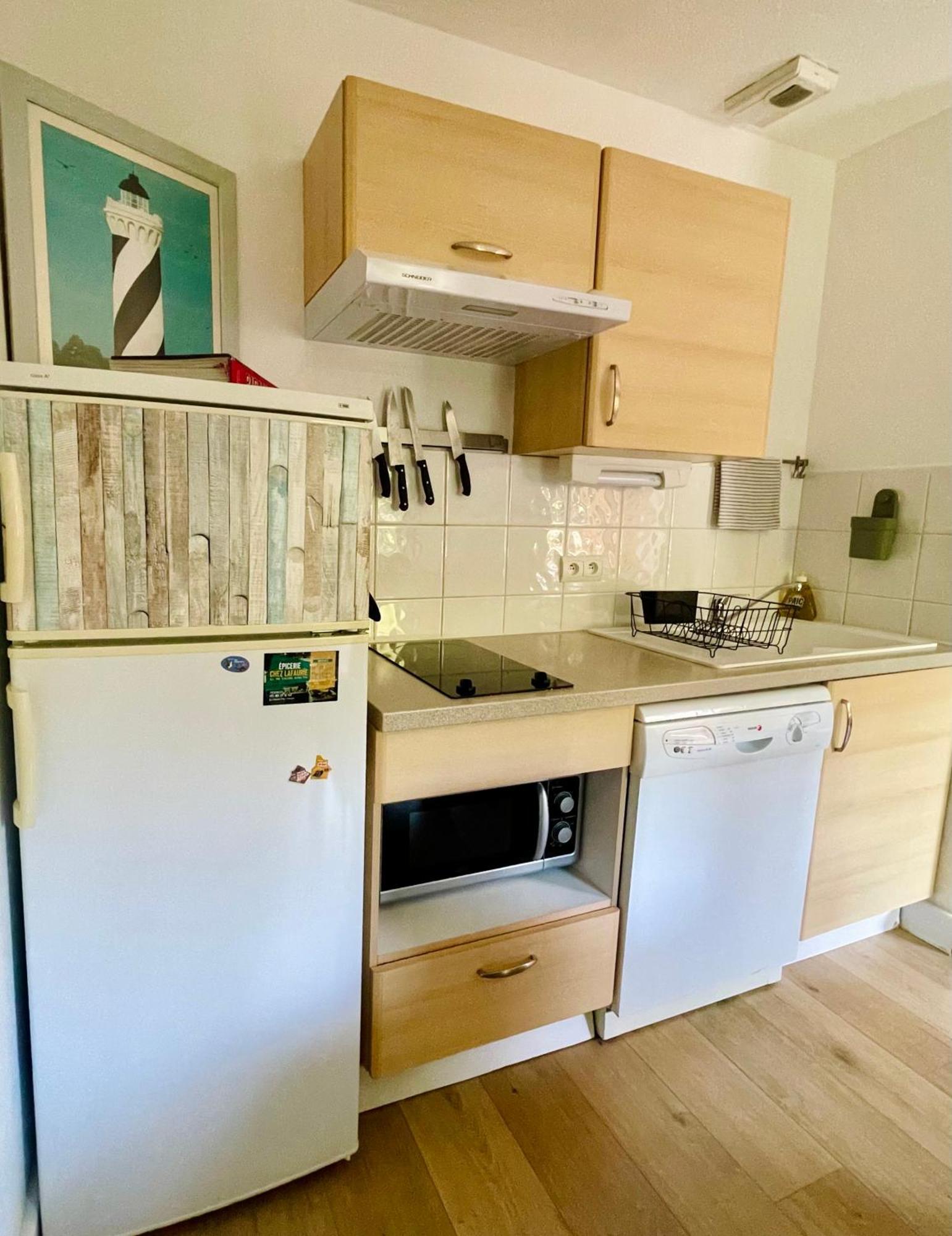 Bel Appartement Cosy Dans Residence Avec Piscine 5 Minutes Plage Messanges  Dış mekan fotoğraf